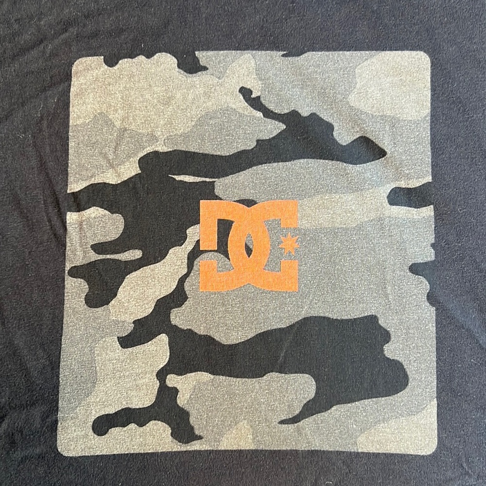 DC t-shirt